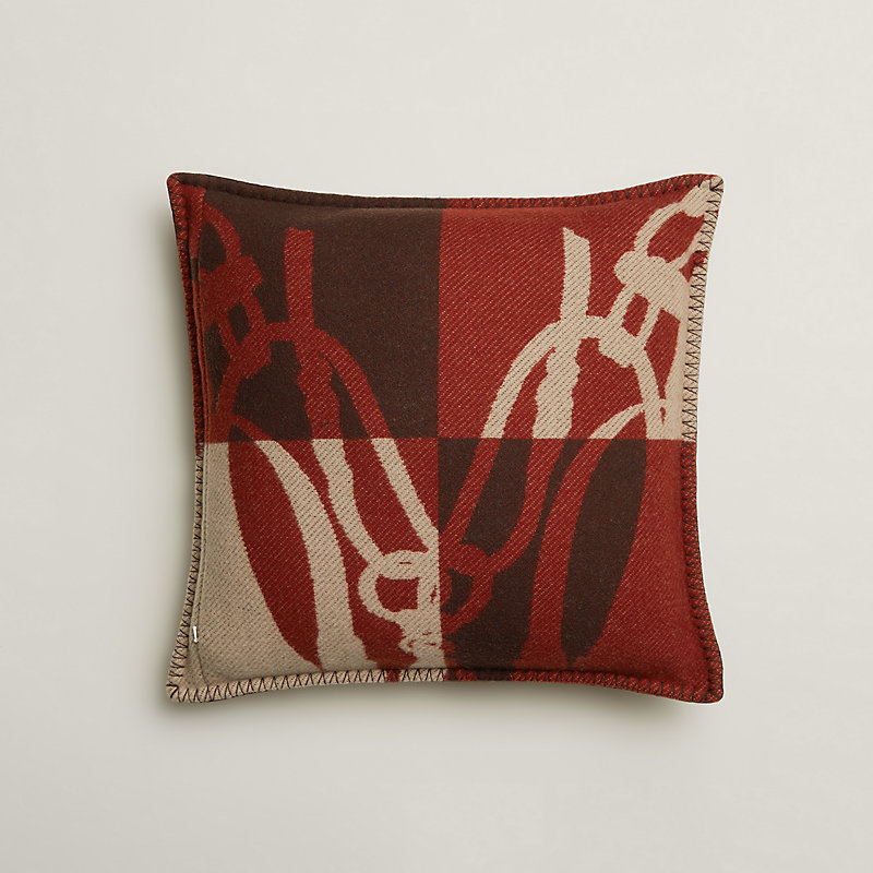 クッション-《ブリッド・ドゥ・